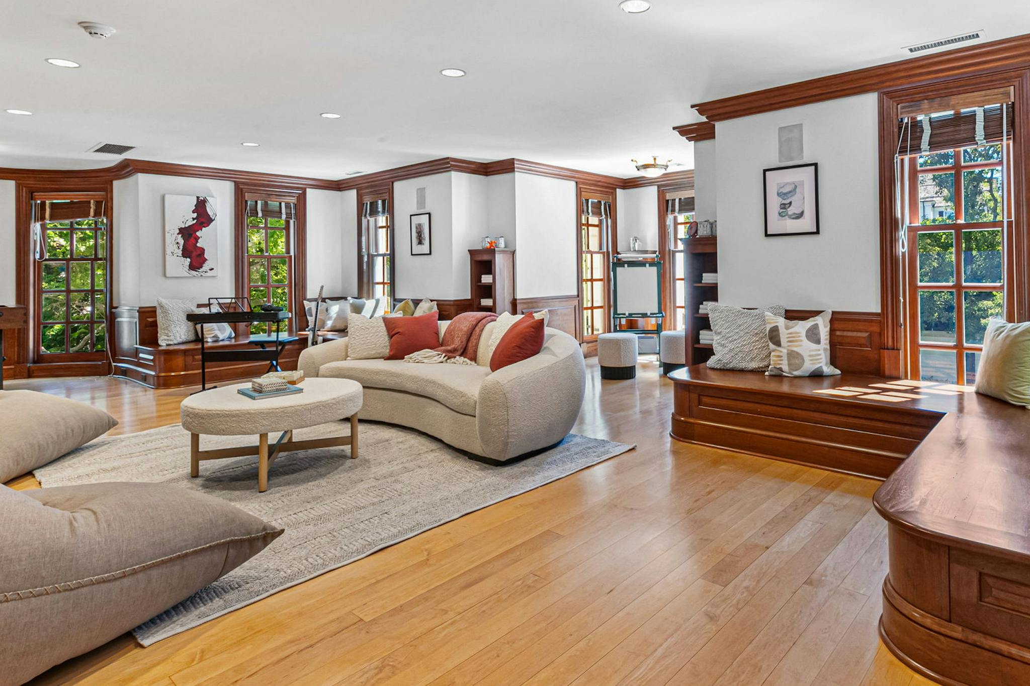 Meridith-Baer-Home-Home-Staging-Tristate-Connecticut-Sancutary-on-Sasco-Hill-Den